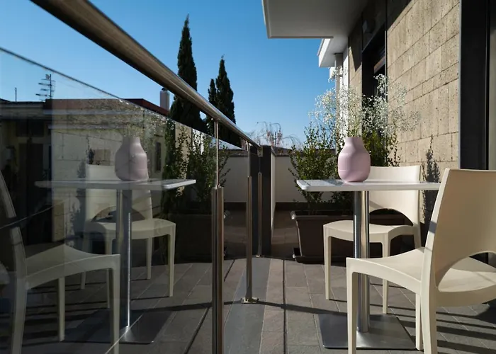 Bed & Breakfast Myhouse 4*